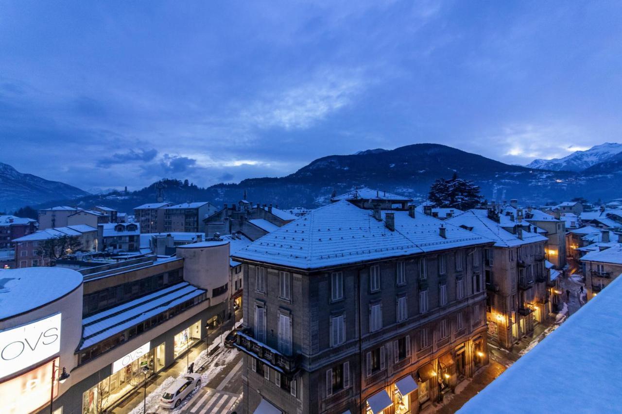 Panoramic Penthouse In The Historical Center Apartment Domodossola Exterior photo